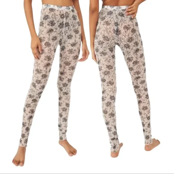 Free People Layered In Lace Leggings in Ivory Chamoix Combo NWT - Picture 3 of 4
